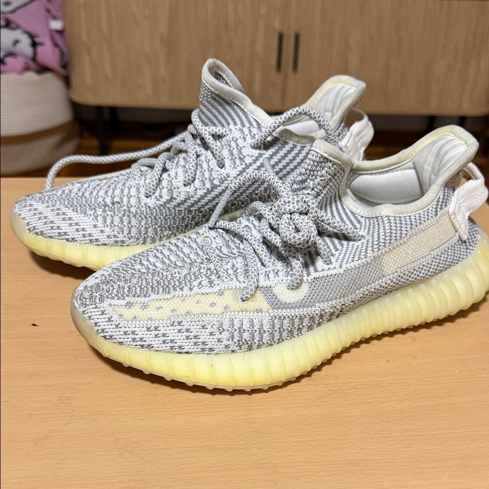 YEEZY BOOST 350 SZ 5 - GRAY